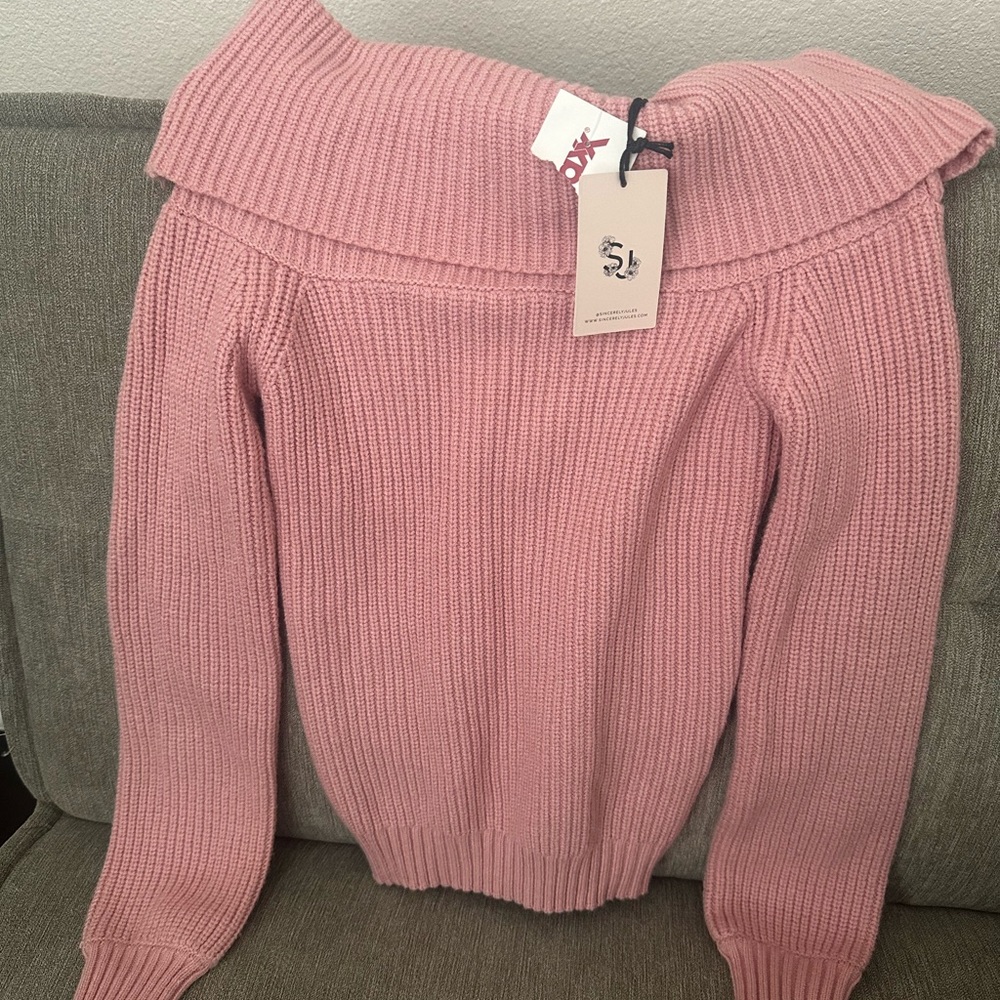 Women's Pink Sweater